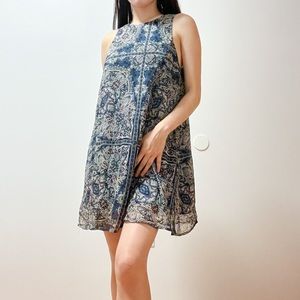 Bohemian flowy shift dress from Abercrombie